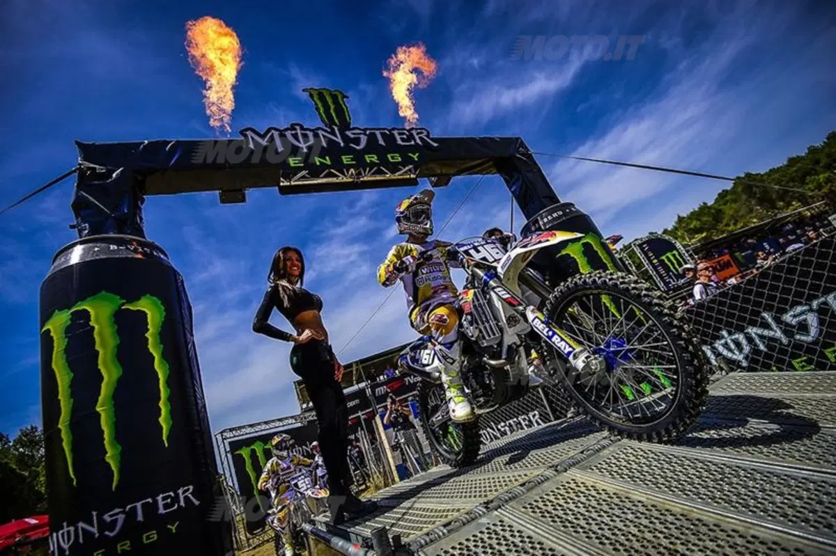 MXGP. Le foto più spettacolari del GP di Spagna (9)