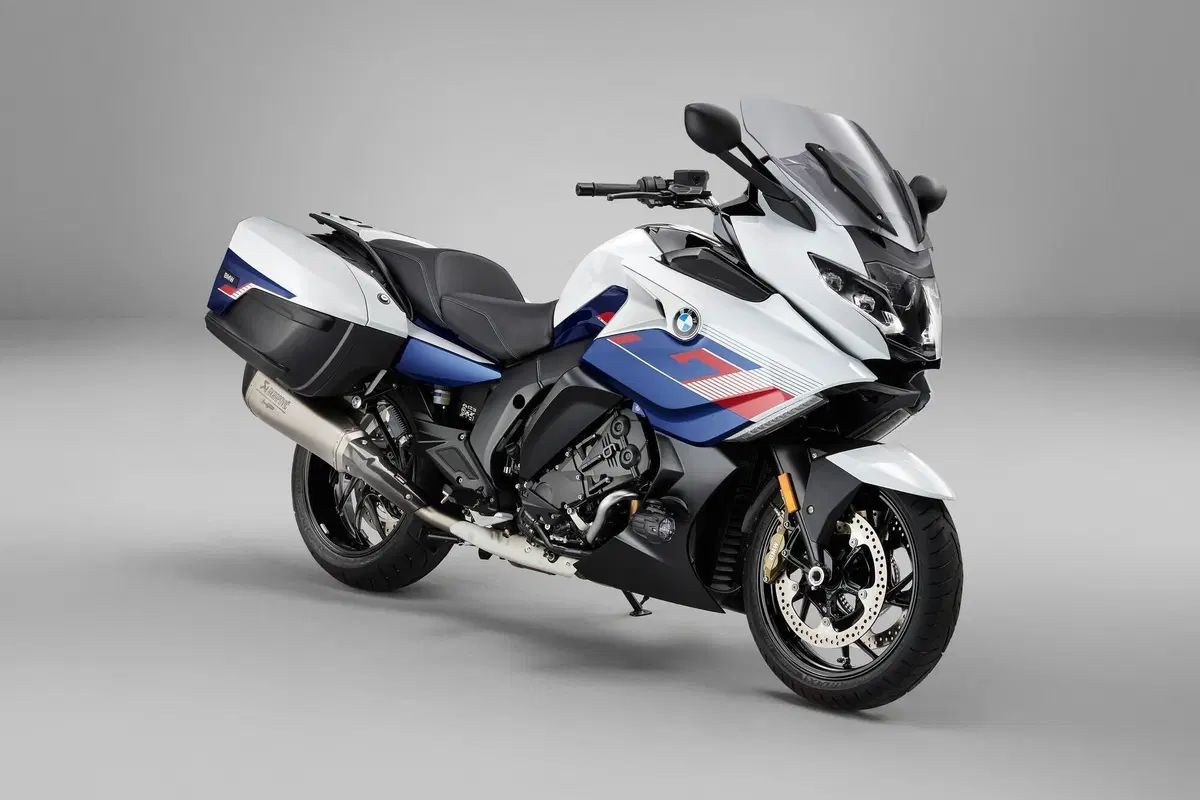 BMW K1600 GT: Turismo adrenalinico (2)