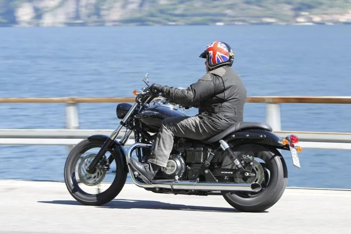 Nuove Triumph Cruiser 2014  (7)