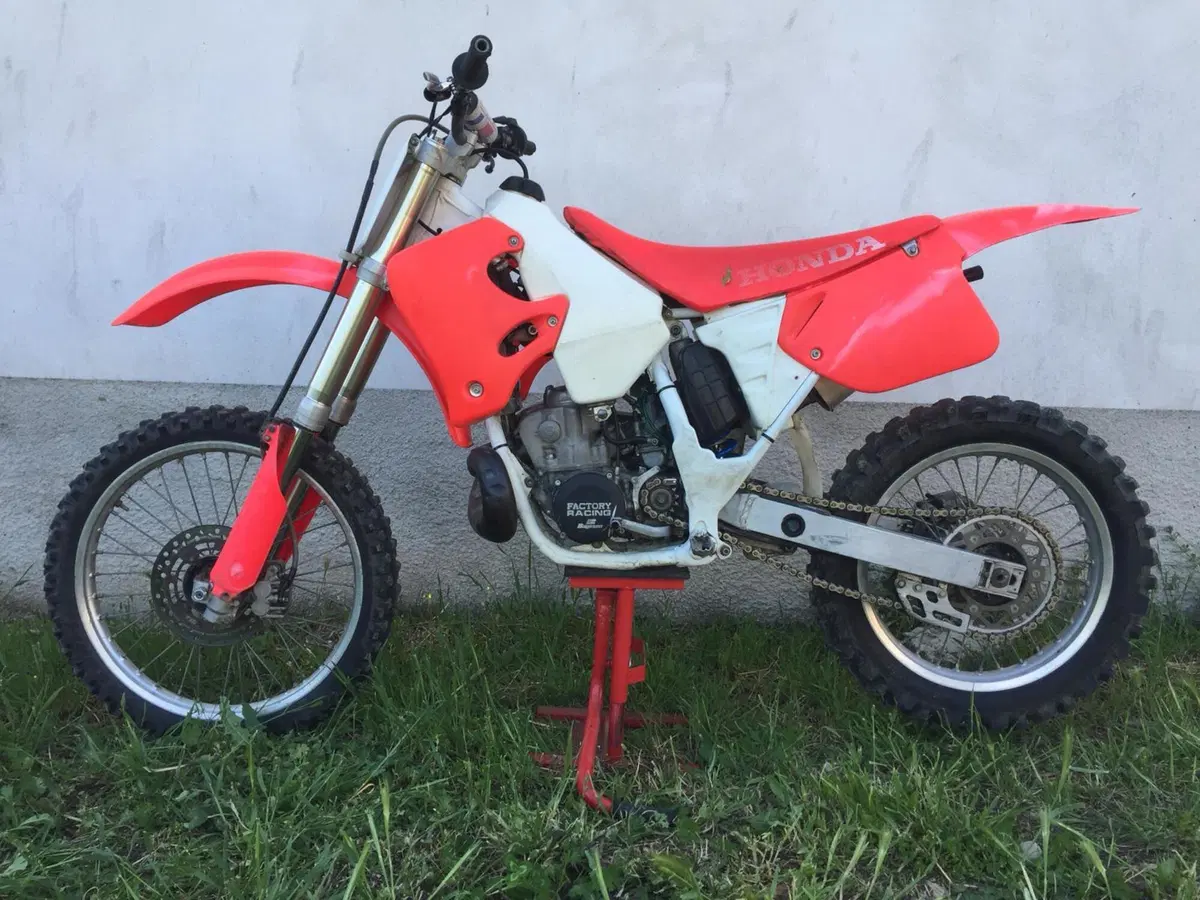 Restaurando: Honda CR 2050 2 tempi del 1994 (3)