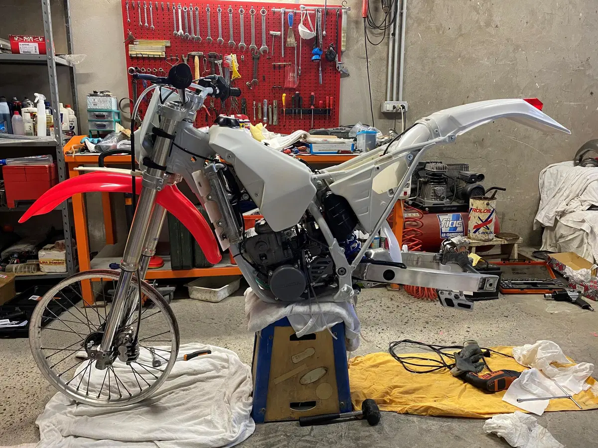 Restaurando: Honda CR 2050 2 tempi del 1994 (16)