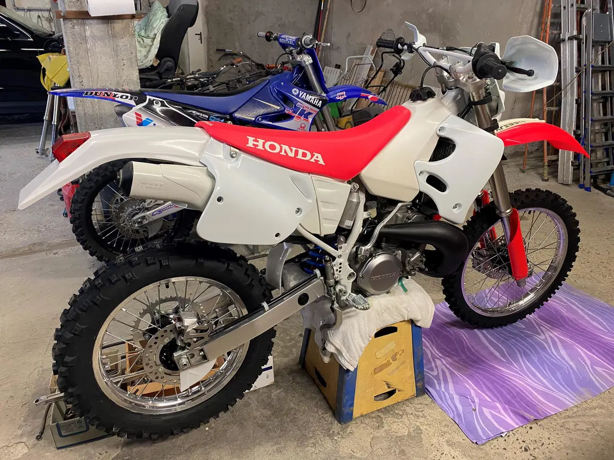Restaurando: Honda CR 2050 2 tempi del 1994 (17)