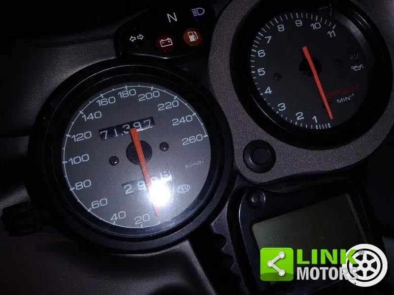 Ducati ST2 (1997 - 02) (9)