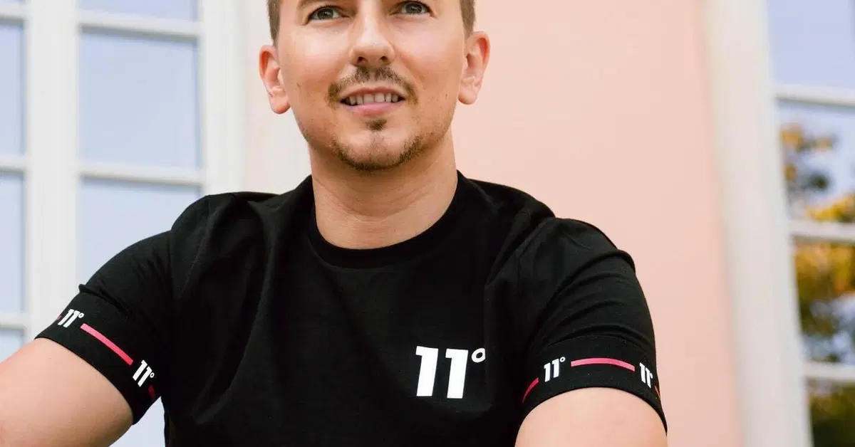 MotoGP. Jorge Lorenzo commentatore Dazn: "Il 2022 potrebbe essere l'anno di Ducati"
