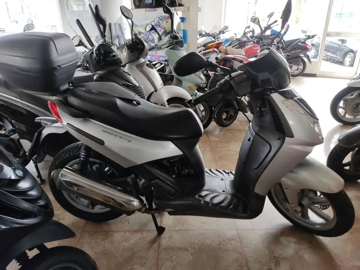 Aprilia Sportcity 200 (2004 - 08)