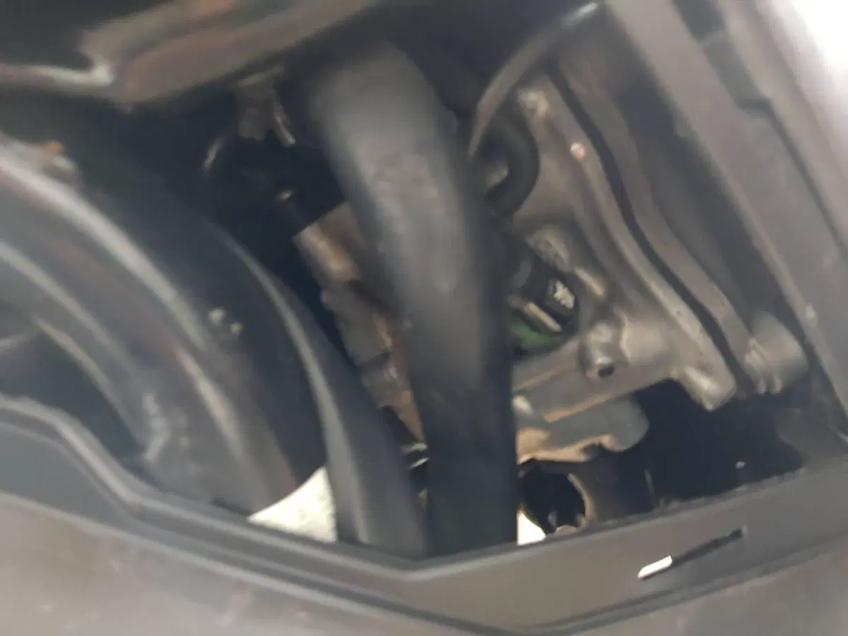 Aprilia Sportcity 200 (2004 - 08) (3)