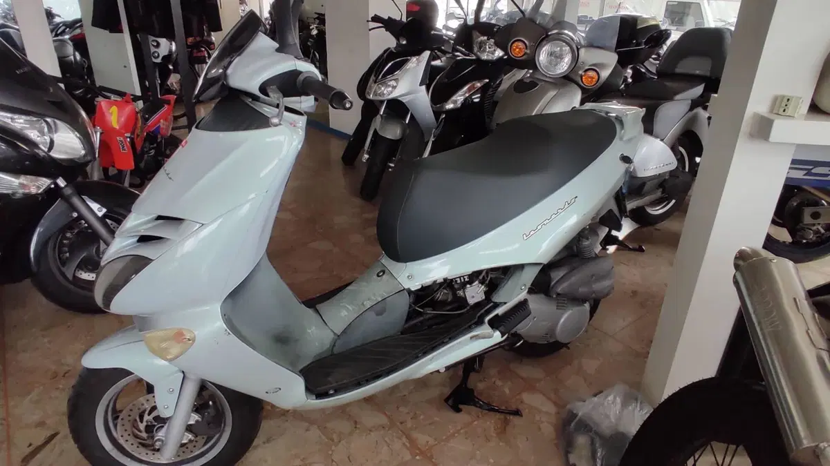 Aprilia Leonardo 125 (1996 - 02) (4)