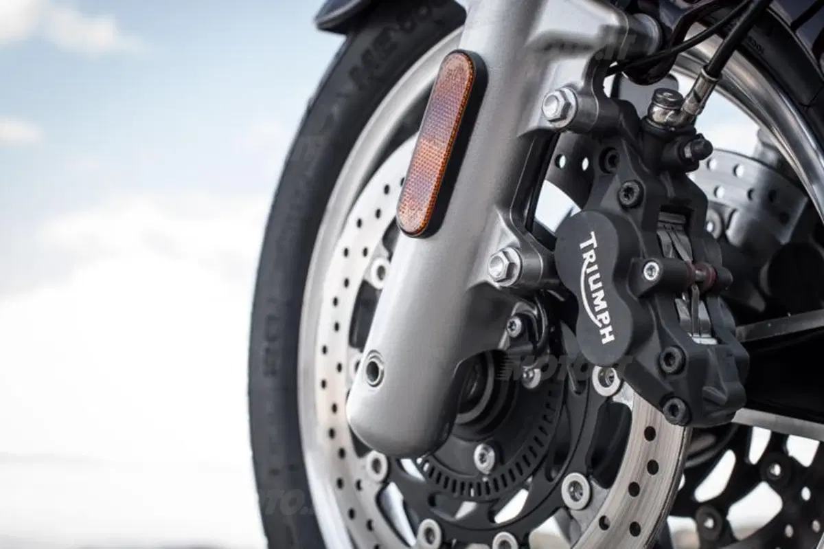 Nuove Triumph Cruiser 2014  (32)