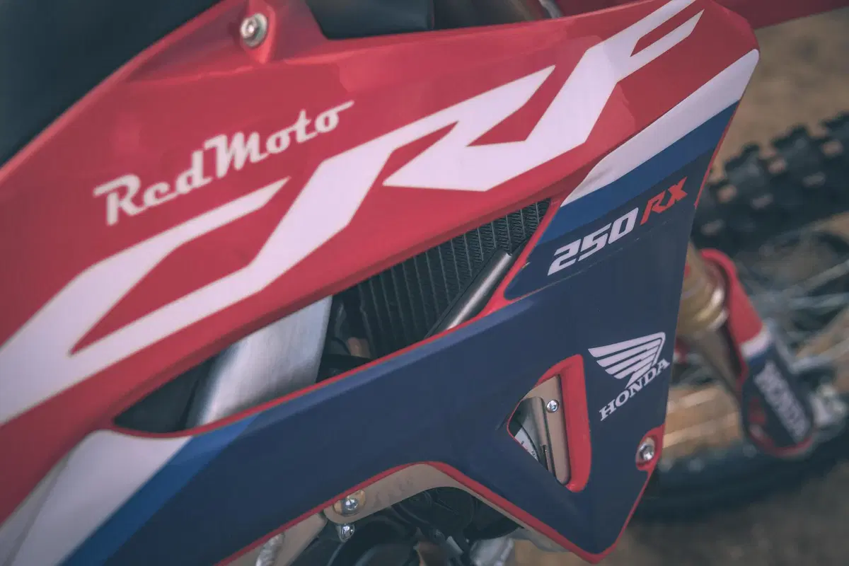 Meglio la 250 o la 300? TEST Honda CRF RX Enduro 2022: ecco le differenze (4)