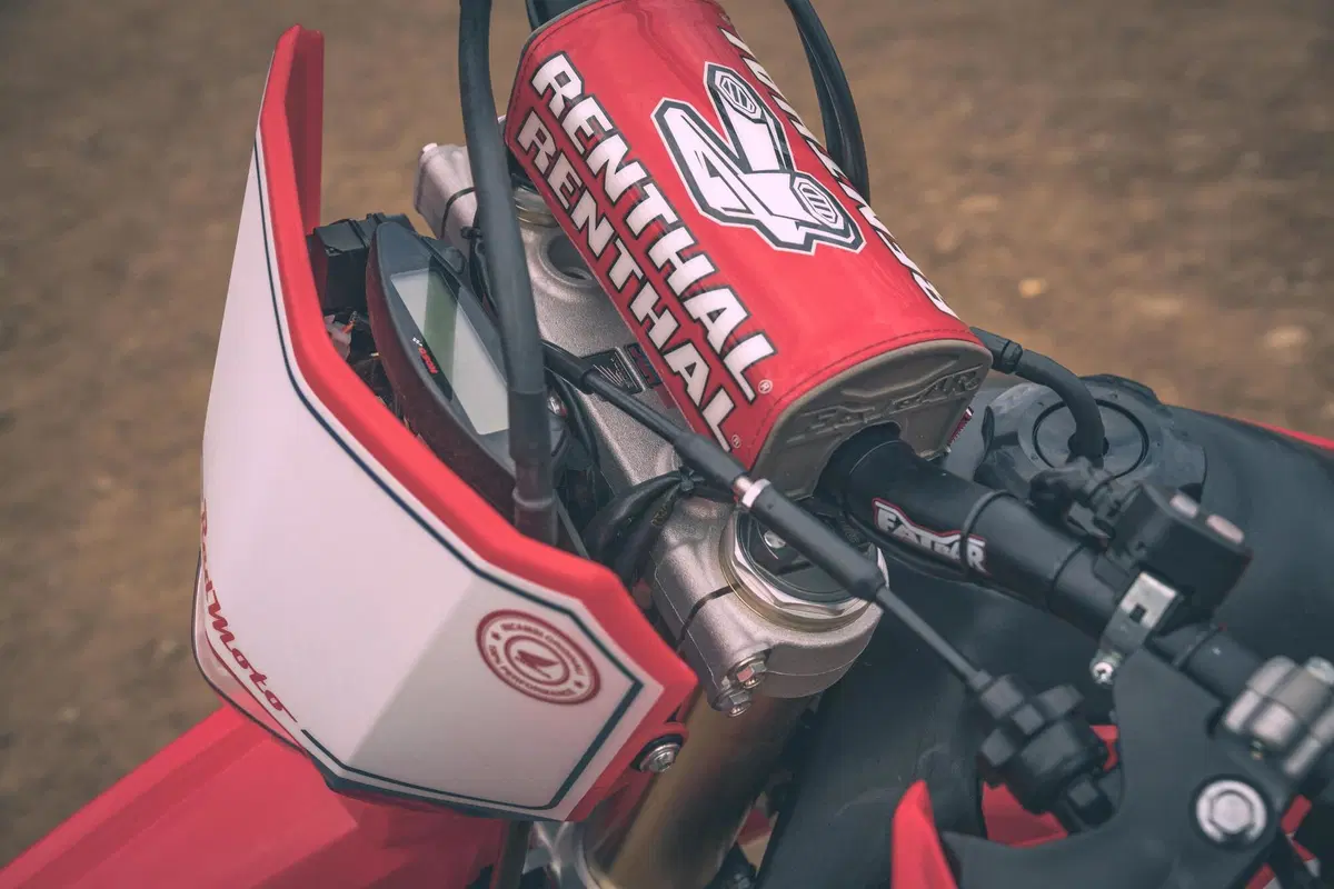 Meglio la 250 o la 300? TEST Honda CRF RX Enduro 2022: ecco le differenze (5)