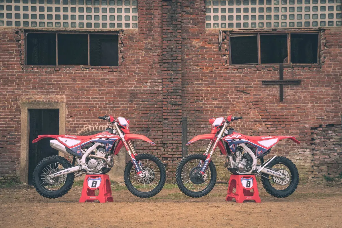 Meglio la 250 o la 300? TEST Honda CRF RX Enduro 2022: ecco le differenze
