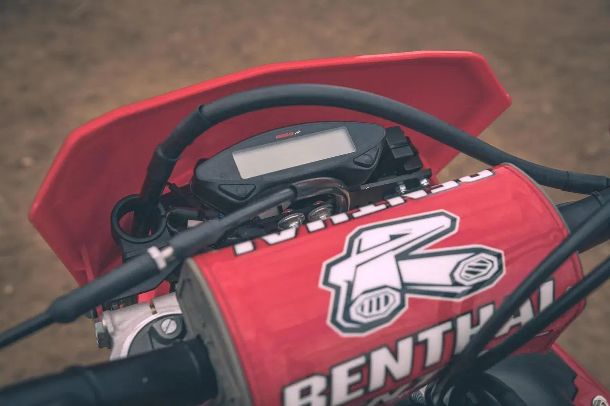 Meglio la 250 o la 300? TEST Honda CRF RX Enduro 2022: ecco le differenze (21)