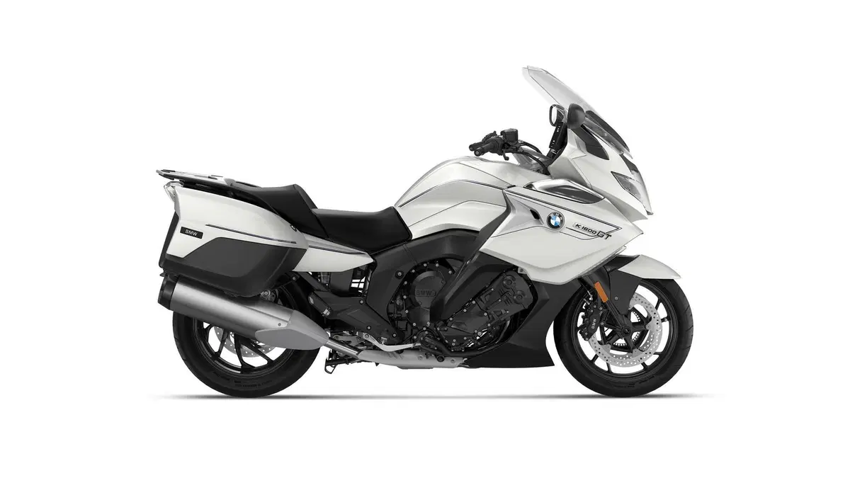 BMW K1600 GT: Turismo adrenalinico