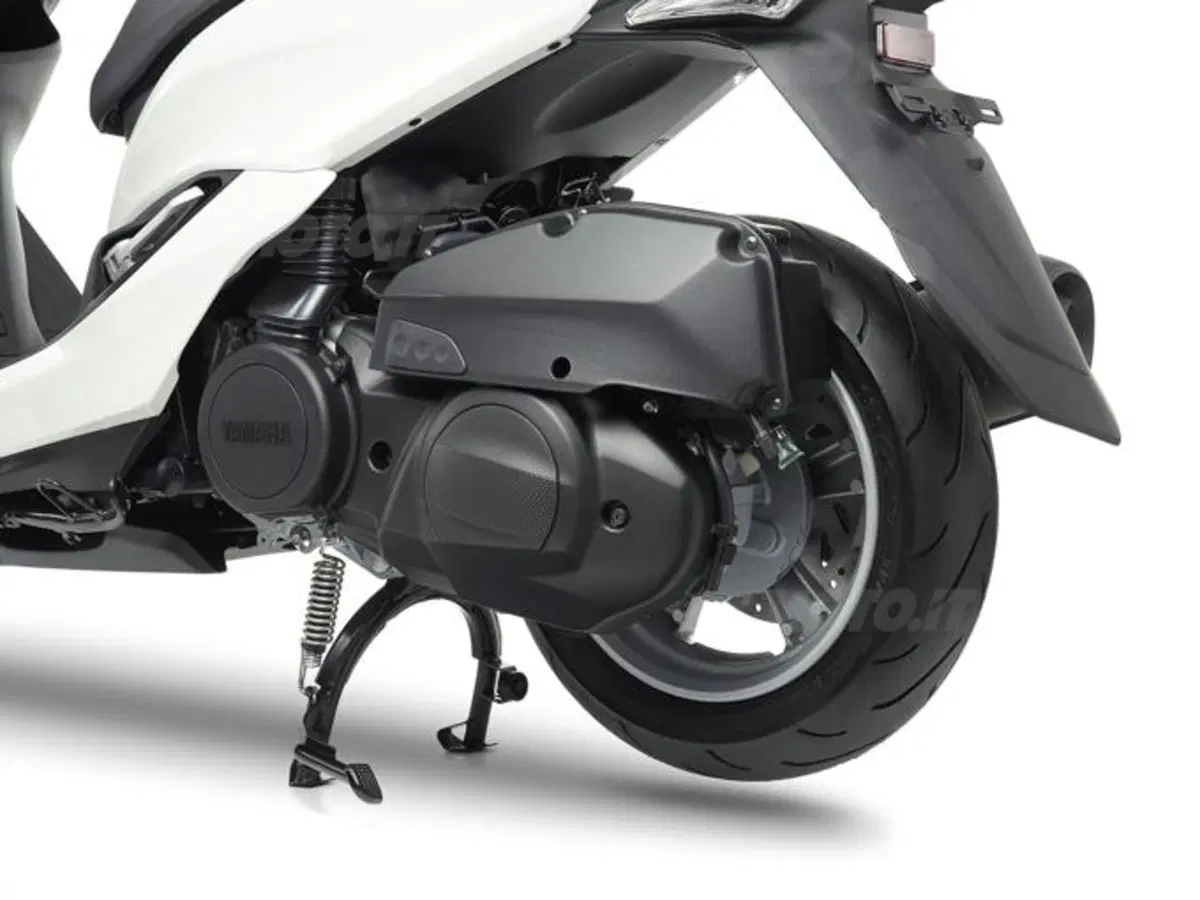 Yamaha presenta il nuovo Majesty S 2014 (8)