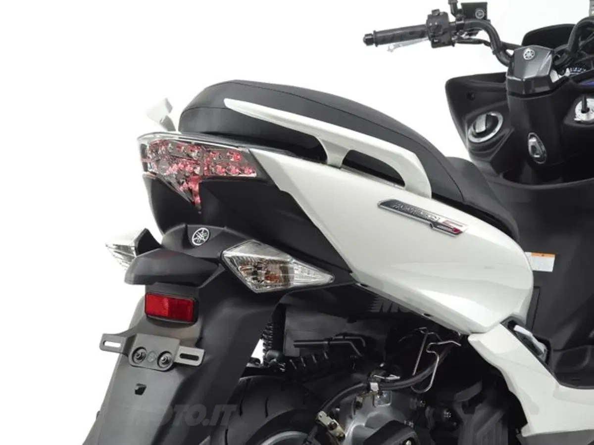 Yamaha presenta il nuovo Majesty S 2014 (12)