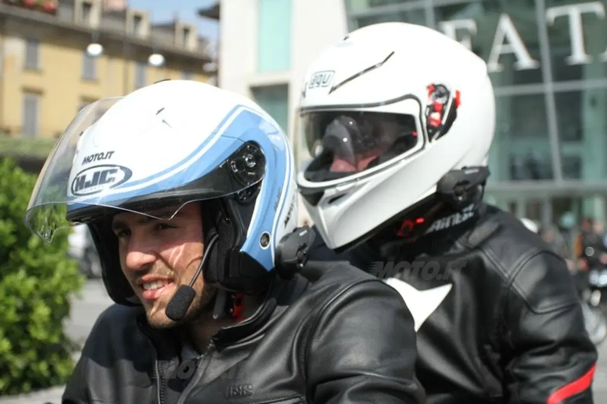 Interphone F5MC. La nostra prova su strada 