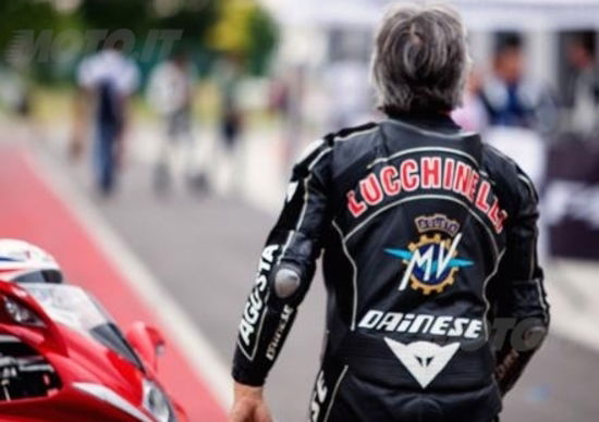 MV Agusta Dazeroa300: il corso di guida sicura e sportiva con Marco Lucchinelli