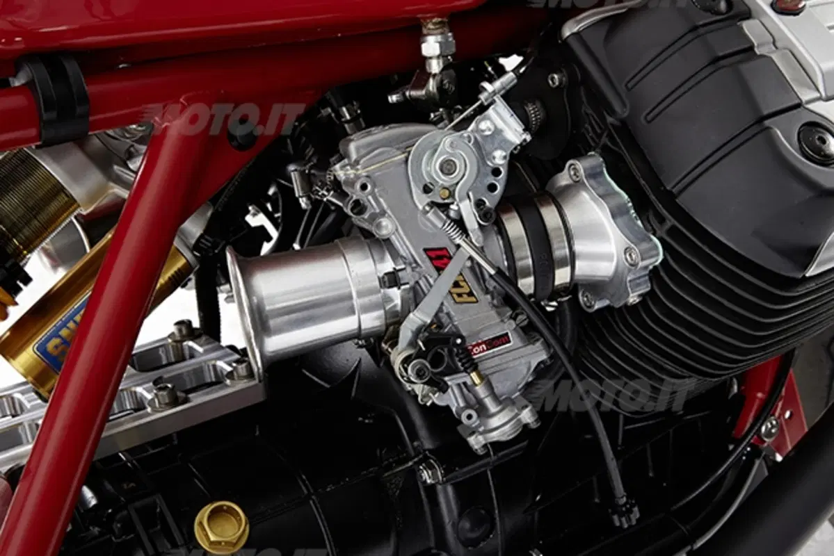 Radical Guzzi Retro Le Mans (7)