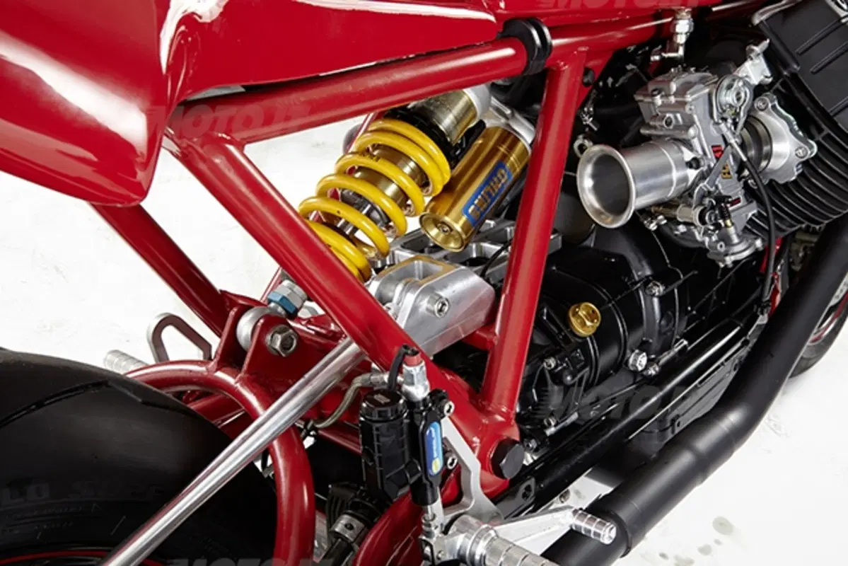 Radical Guzzi Retro Le Mans (8)