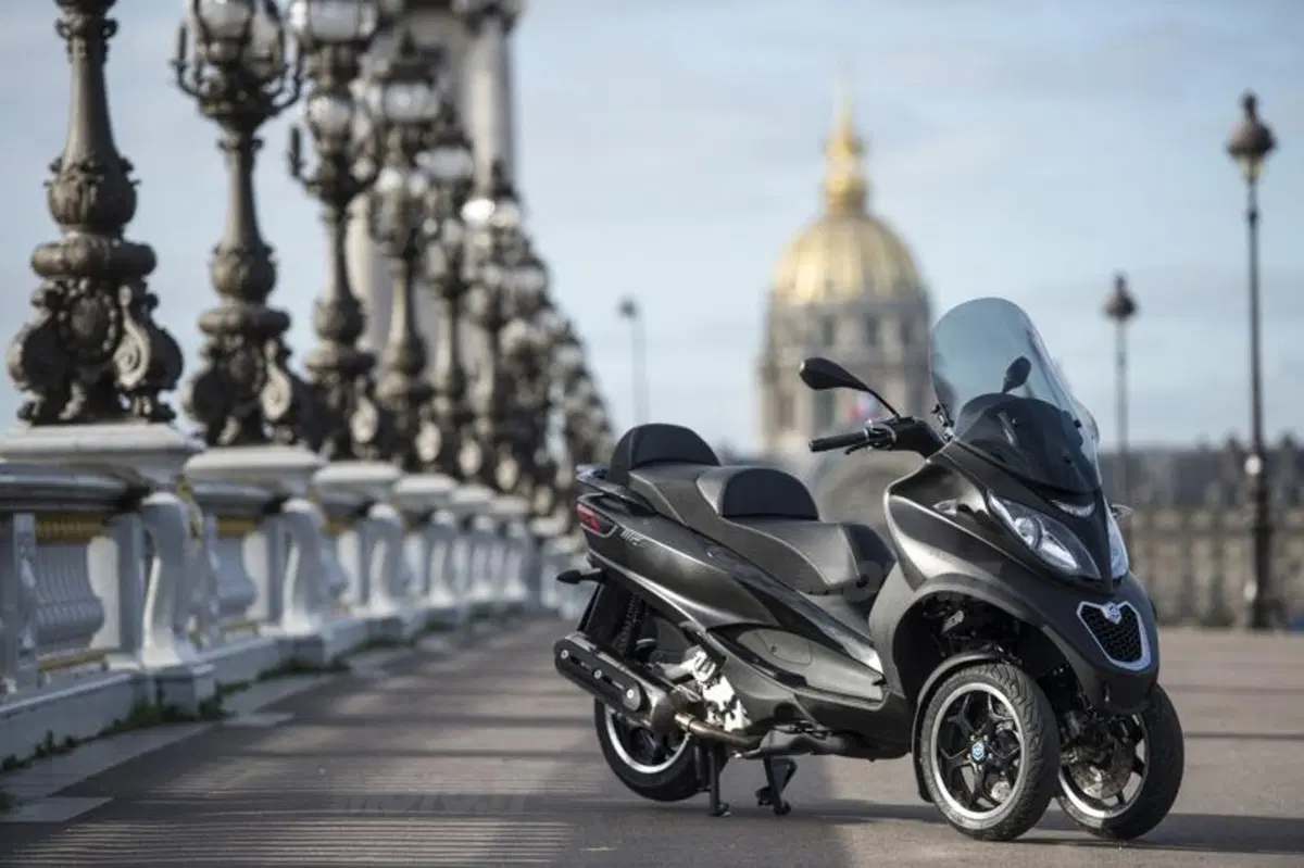 Piaggio MP3 500 ABS - ASR (9)