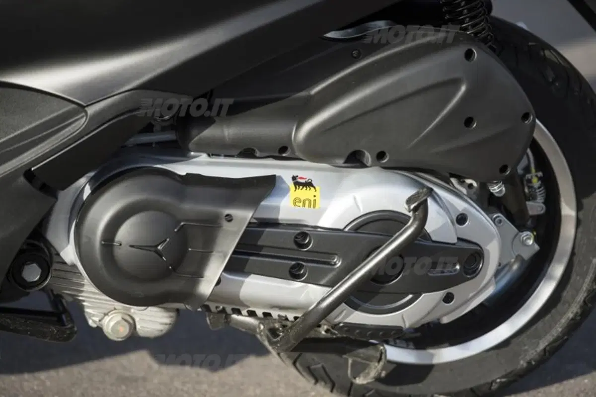 Piaggio MP3 500 ABS - ASR (26)