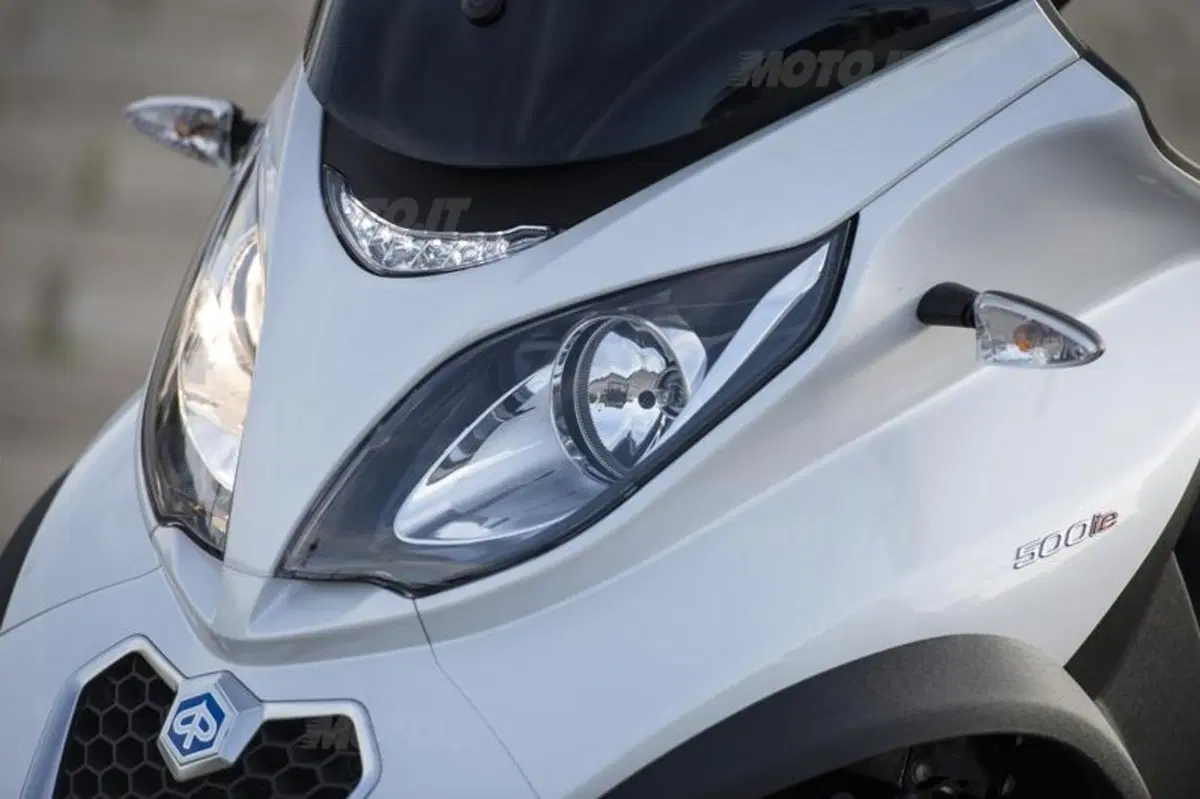 Piaggio MP3 500 ABS - ASR (28)