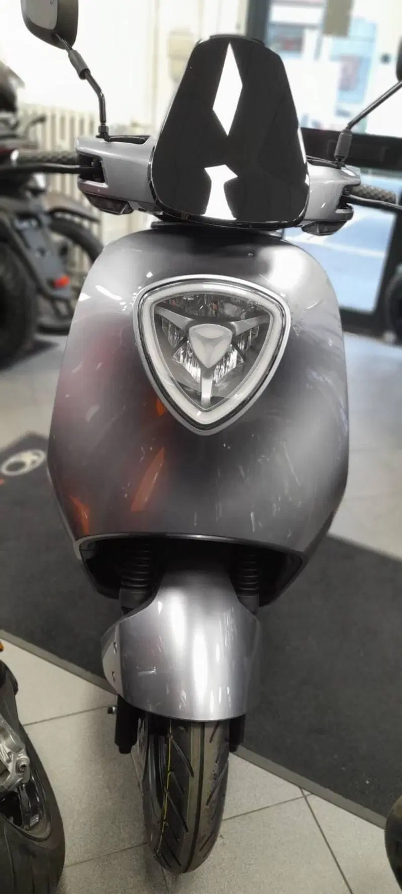 Yadea C1S Pro (2020 - 26) (6)