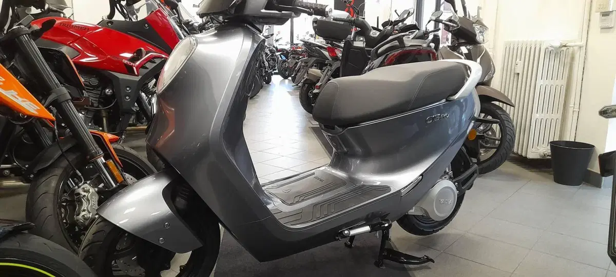 Yadea C1S Pro (2020 - 26)