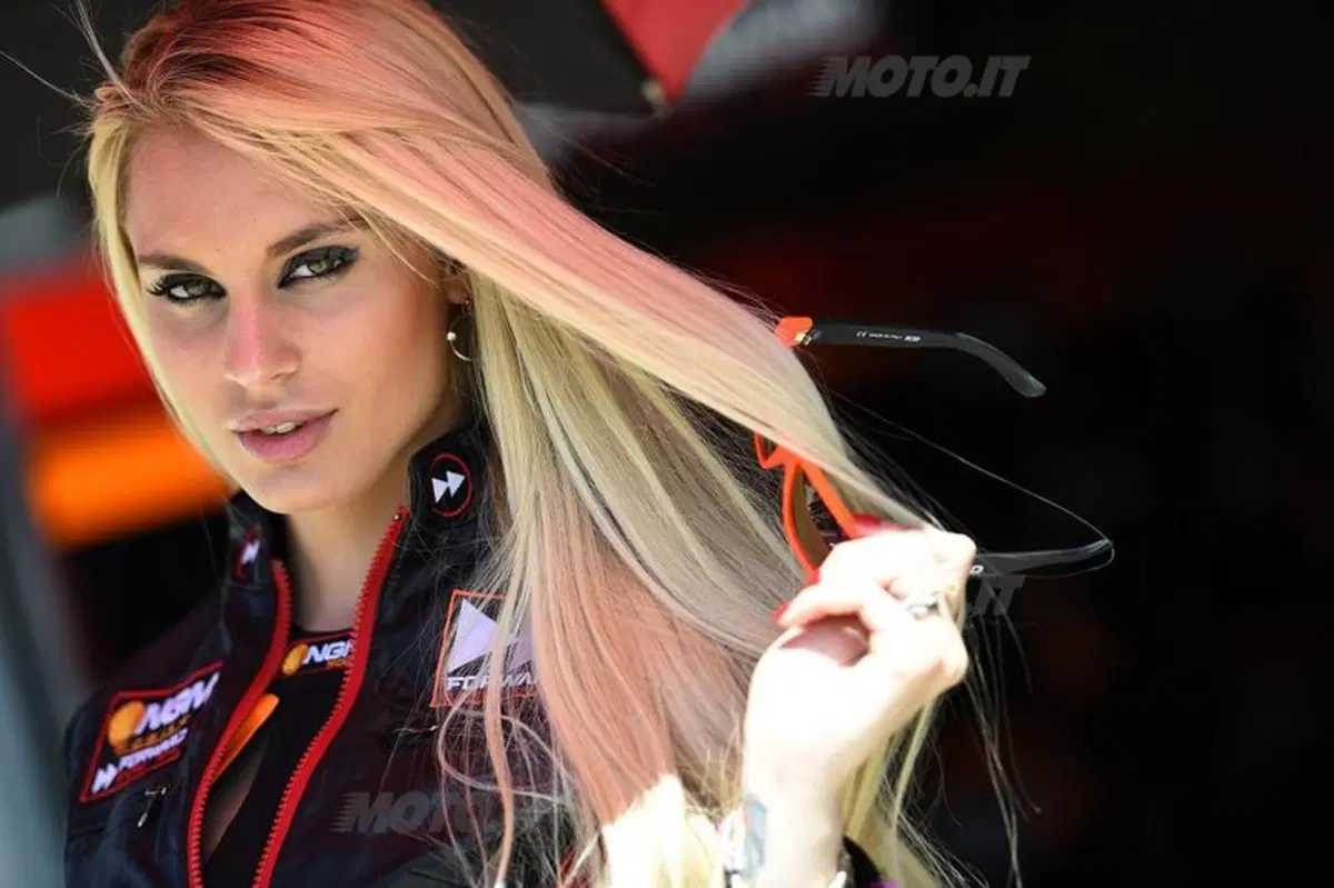 Le foto più spettacolari del GP di Francia (14)