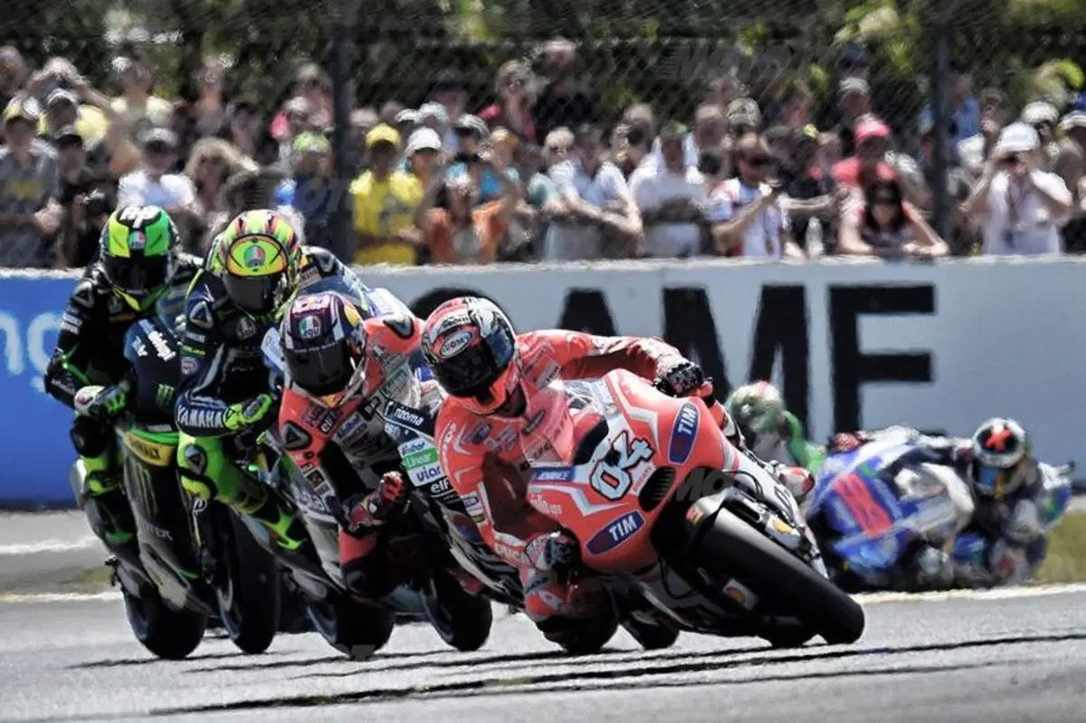 Le foto più spettacolari del GP di Francia (37)
