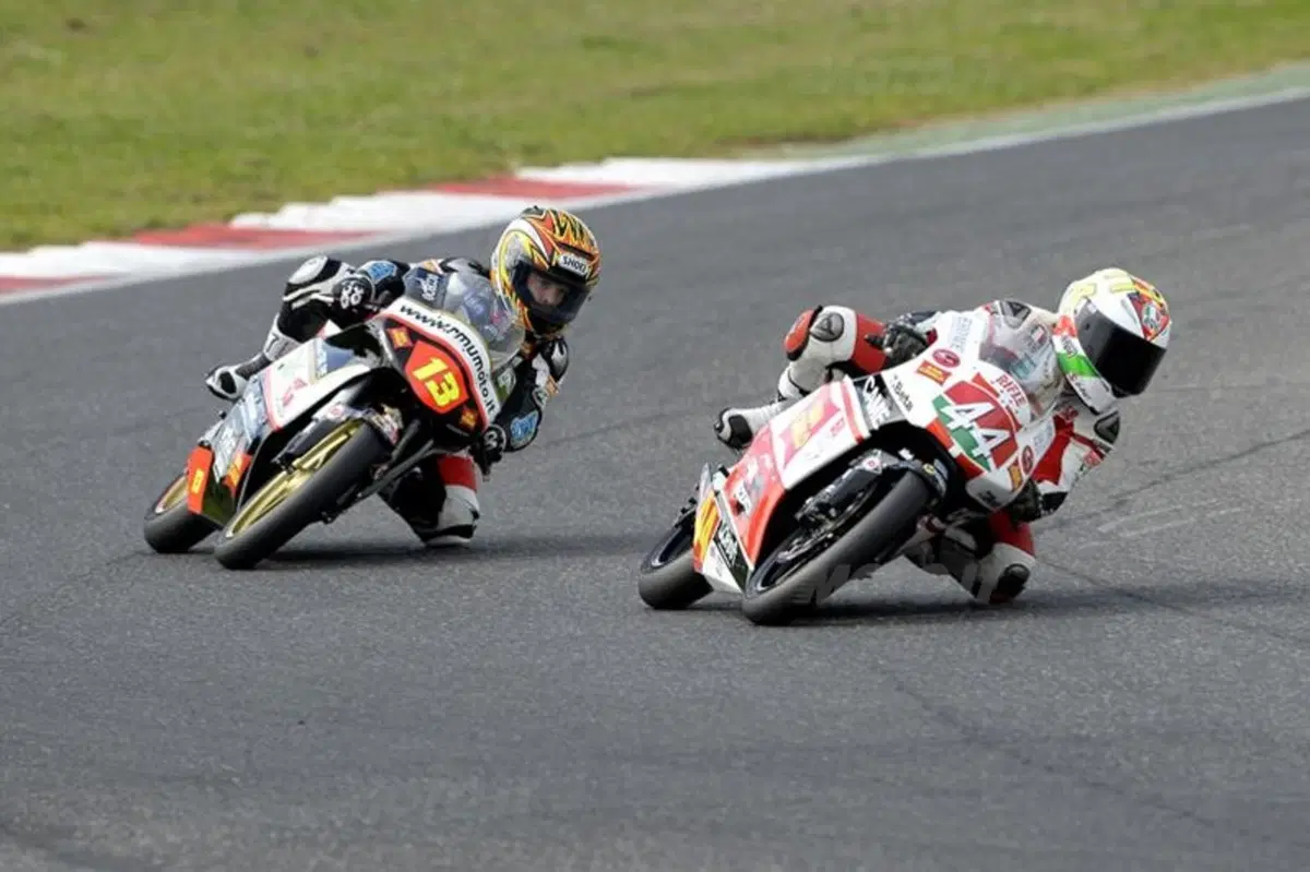 "Mamma tieni tu il casco che ho l'intervista", quando il motociclismo è sport  (2)