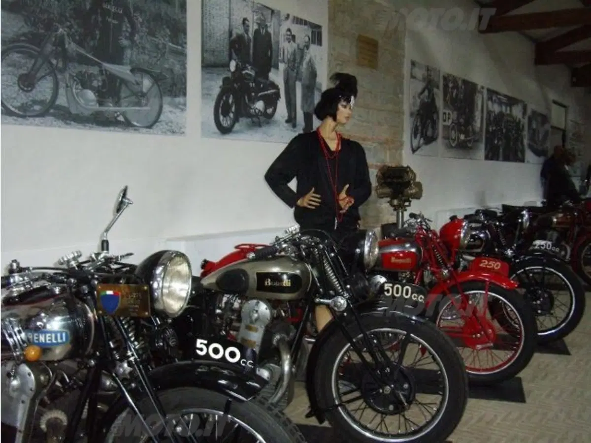 Museo delle “Officine Benelli”, tanti gli appassionati all'inaugurazione (7)