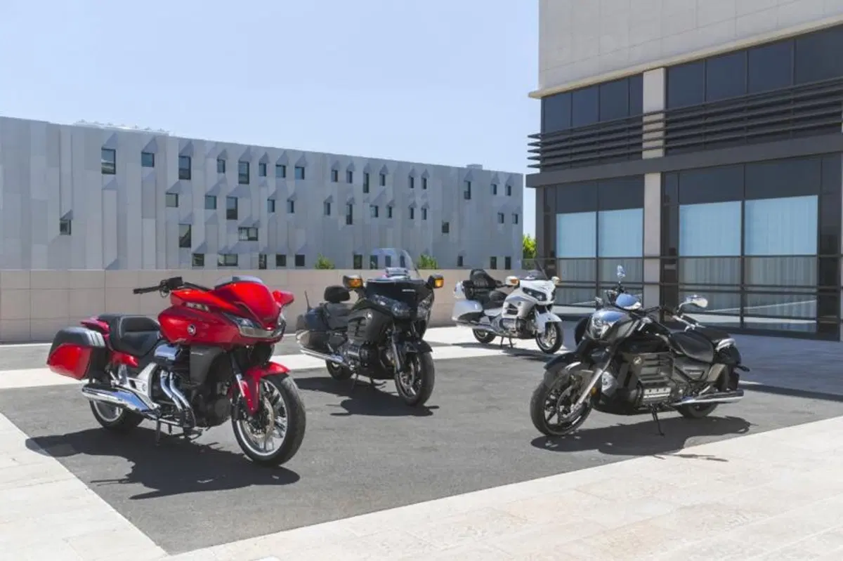 Honda CTX 1300, Gold Wing F6C e F6B 1800  (44)