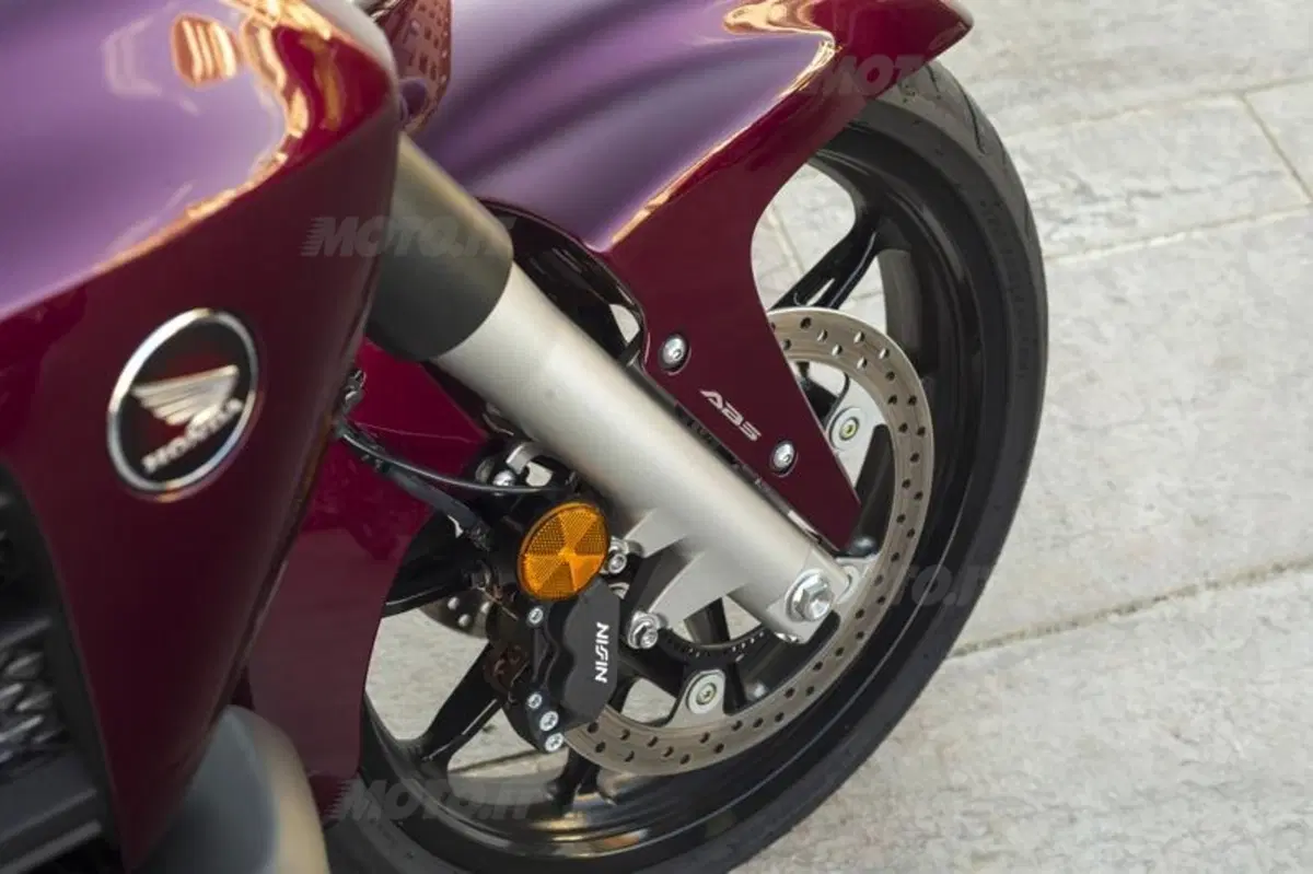 Honda CTX 1300, Gold Wing F6C e F6B 1800  (65)