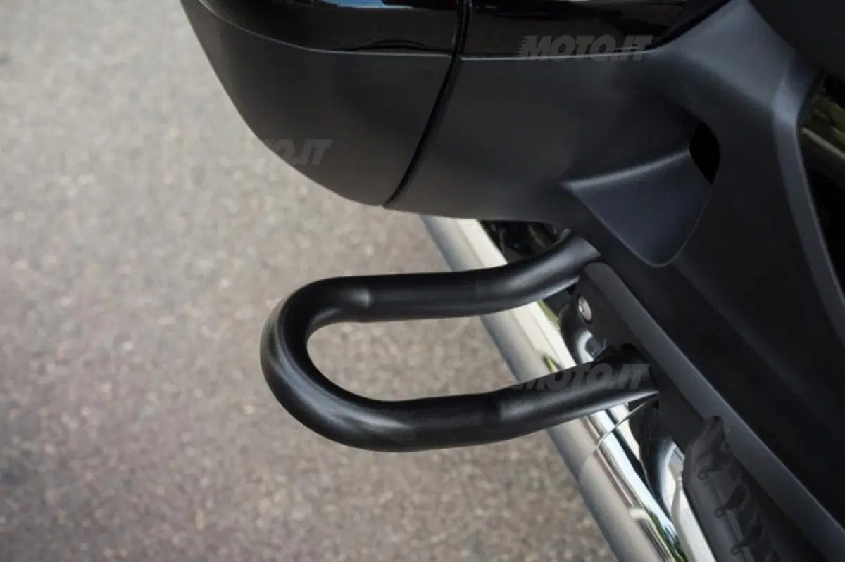 Honda CTX 1300, Gold Wing F6C e F6B 1800  (81)