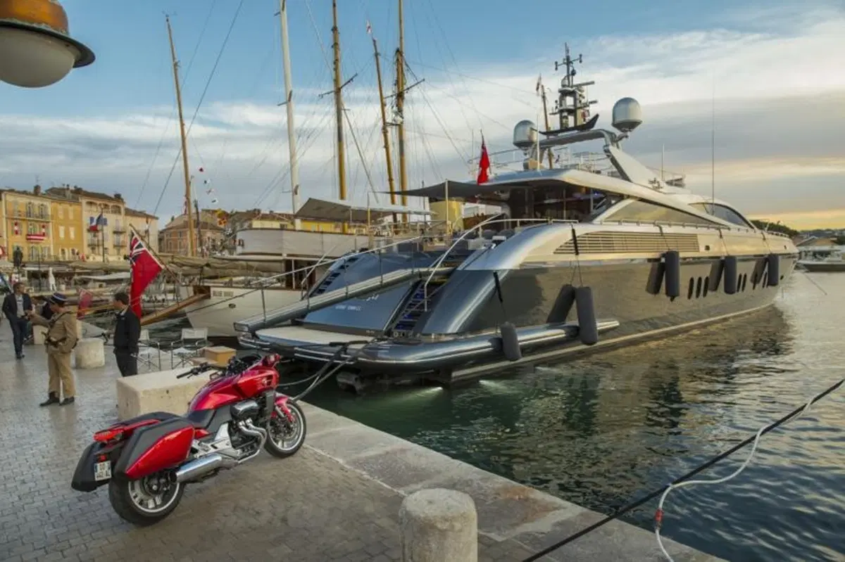 Honda CTX 1300, Gold Wing F6C e F6B 1800  (113)