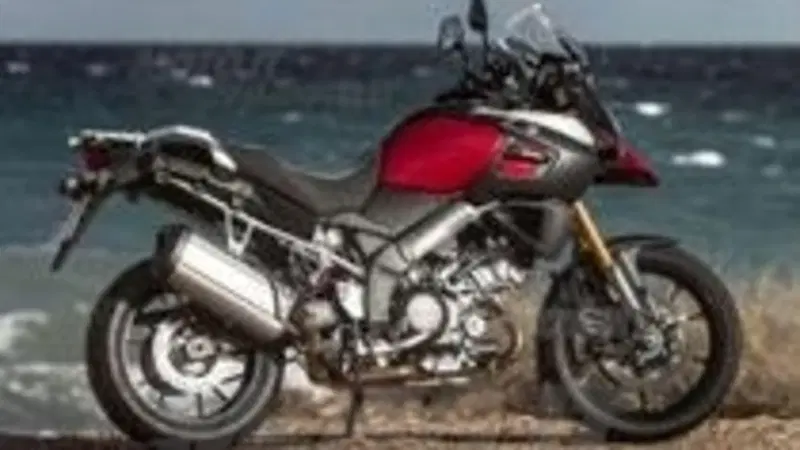 Suzuki chiude l'anno fiscale in attivo. Grazie anche alla V-Strom