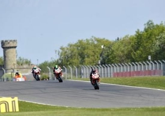 Quinto round del mondiale SBK a Donington