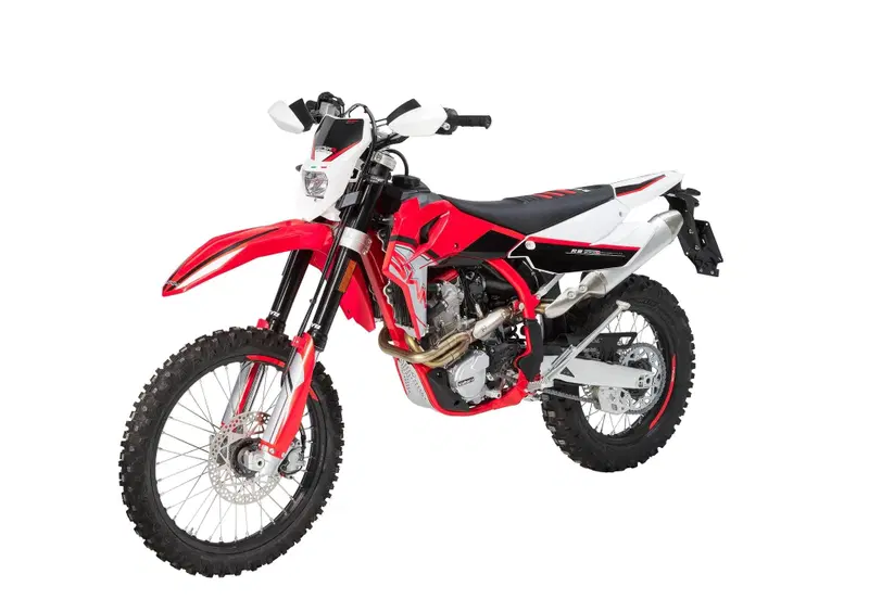 Swm RS 500 R RS 500 R (2021 - 25) (3)