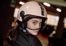 Festa della Donna in moto: MOMODESIGN FGTR Evo rosa cipria