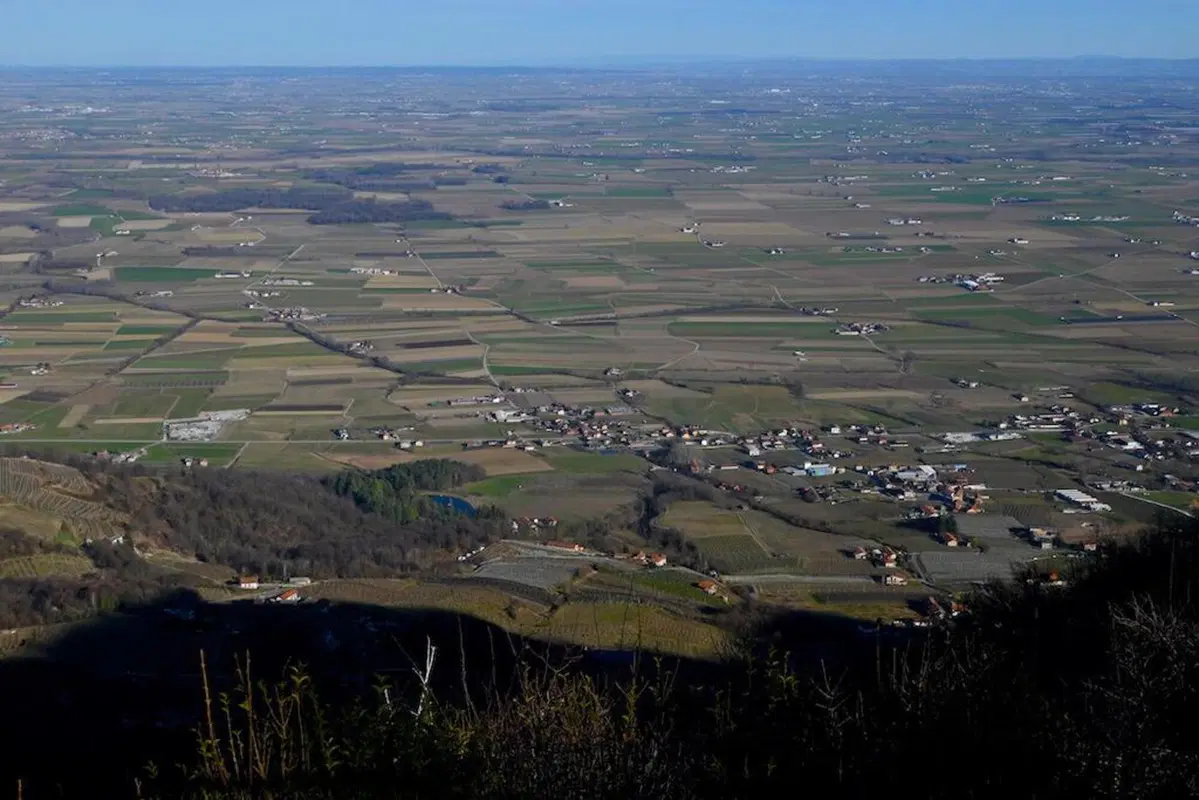Viaggi e itinerari in moto: alla ricerca della pietra di Leonardo sul Monte Bracco (2)