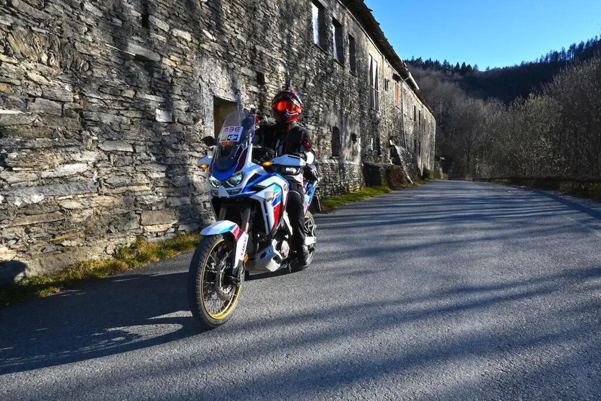 Viaggi e itinerari in moto: alla ricerca della pietra di Leonardo sul Monte Bracco (10)