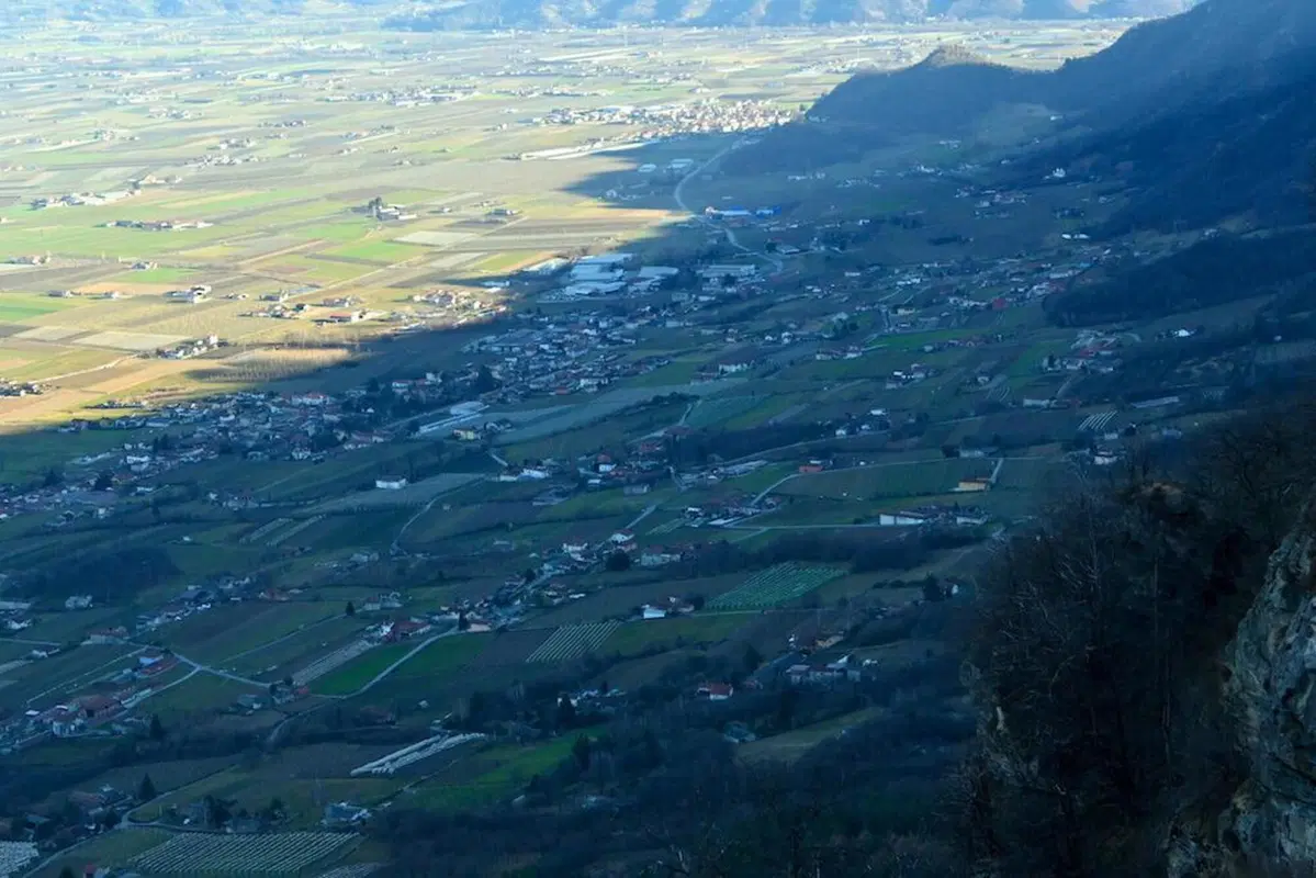 Viaggi e itinerari in moto: alla ricerca della pietra di Leonardo sul Monte Bracco (13)