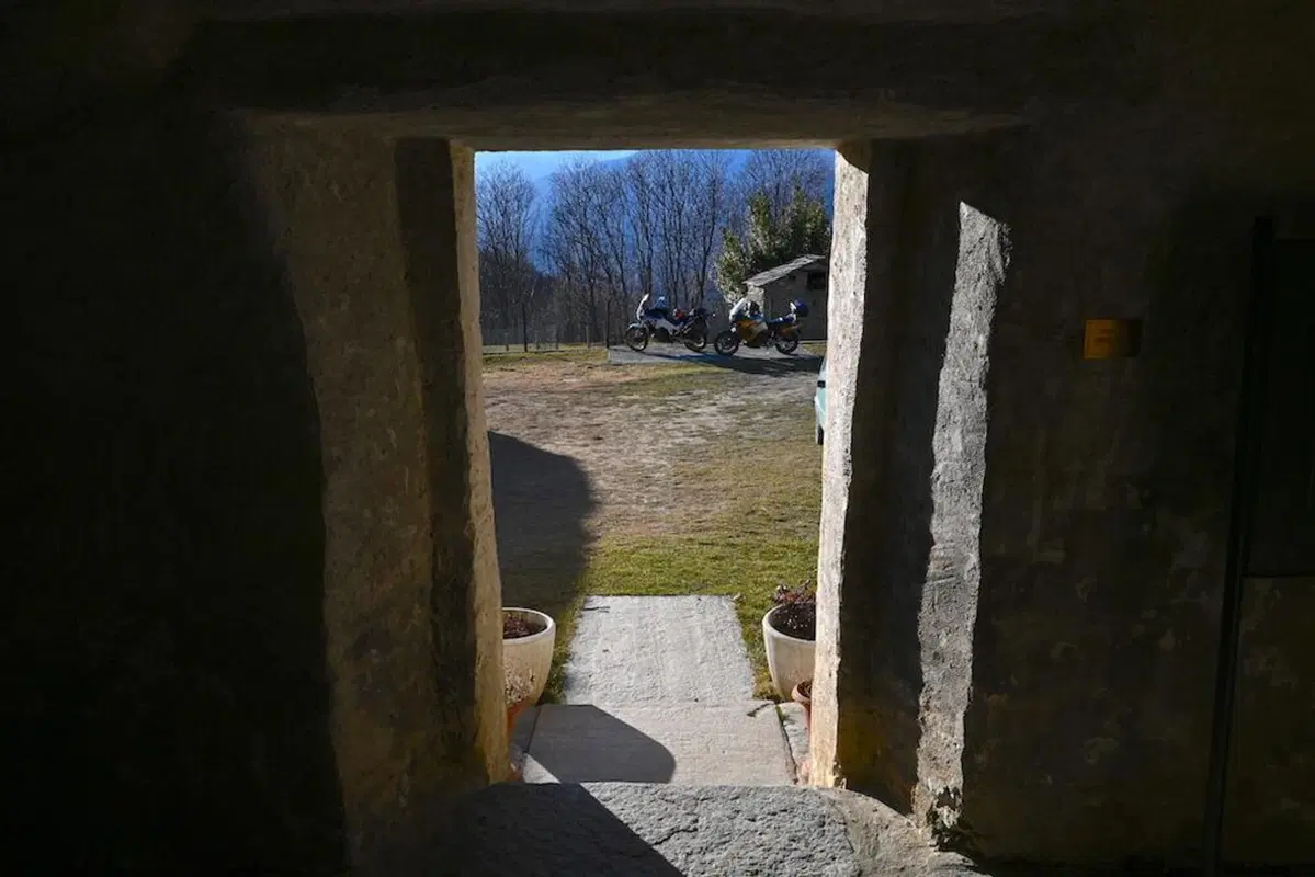 Viaggi e itinerari in moto: alla ricerca della pietra di Leonardo sul Monte Bracco (14)