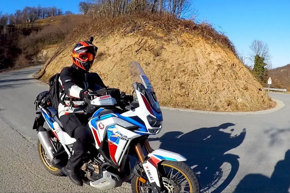 Viaggi e itinerari in moto: alla ricerca della pietra di Leonardo sul Monte Bracco (18)
