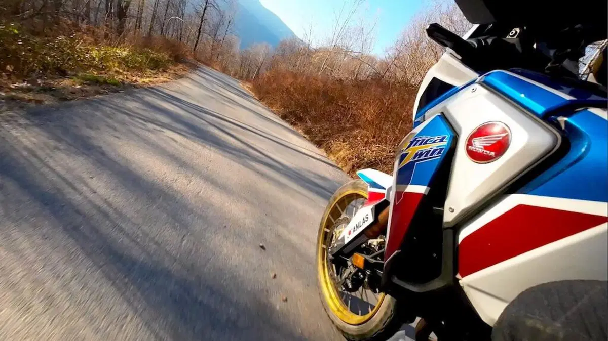 Viaggi e itinerari in moto: alla ricerca della pietra di Leonardo sul Monte Bracco (28)