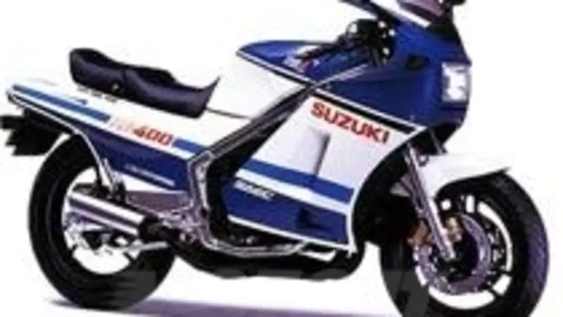 Le Belle e Possibili di Moto.it: Suzuki RG 400 Gamma