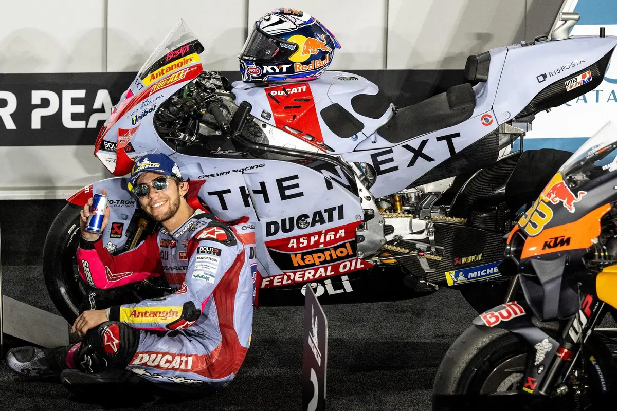 MotoGP 2022, GP Qatar, le più belle foto della tripletta italiana in Qatar [GALLERY]
