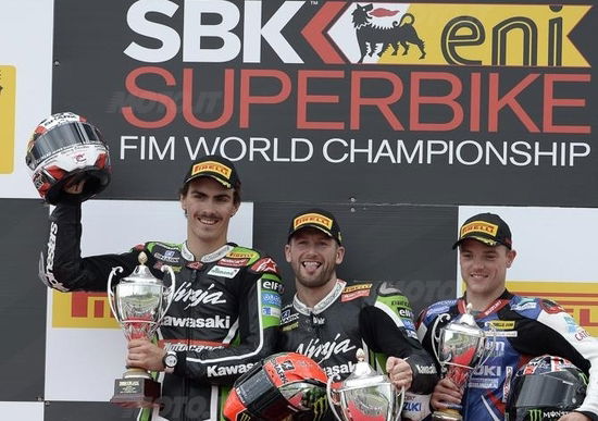 SBK. Un grande Sykes vince Gara 1 a Donington