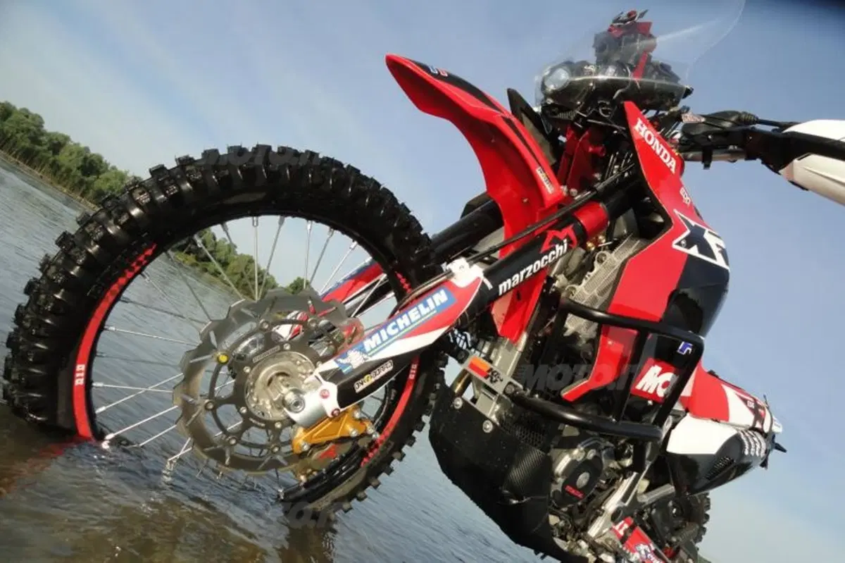 Honda Africa Twin XRF by Edo Factory (2)